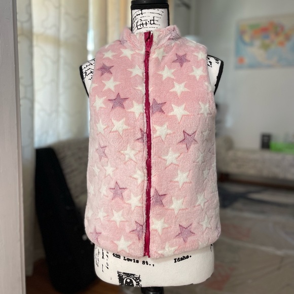 EUC Girl’s Size Large Epic Threads Reversible Puffer Vest Girl’s Aged 10-12 Yrs - Picture 2 of 12